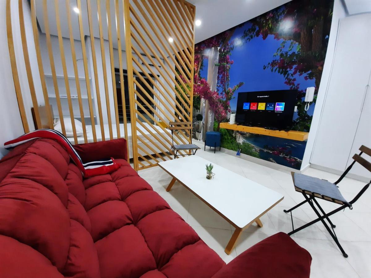 Apartament Promenade Apts